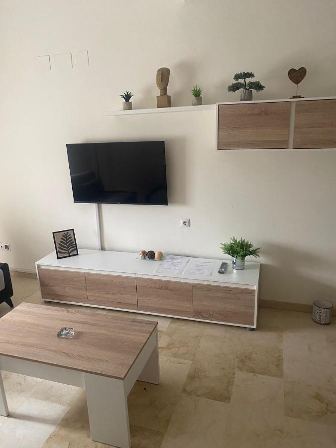 Apartamento Turistico Vega House กอร์โดบา ภายนอก รูปภาพ